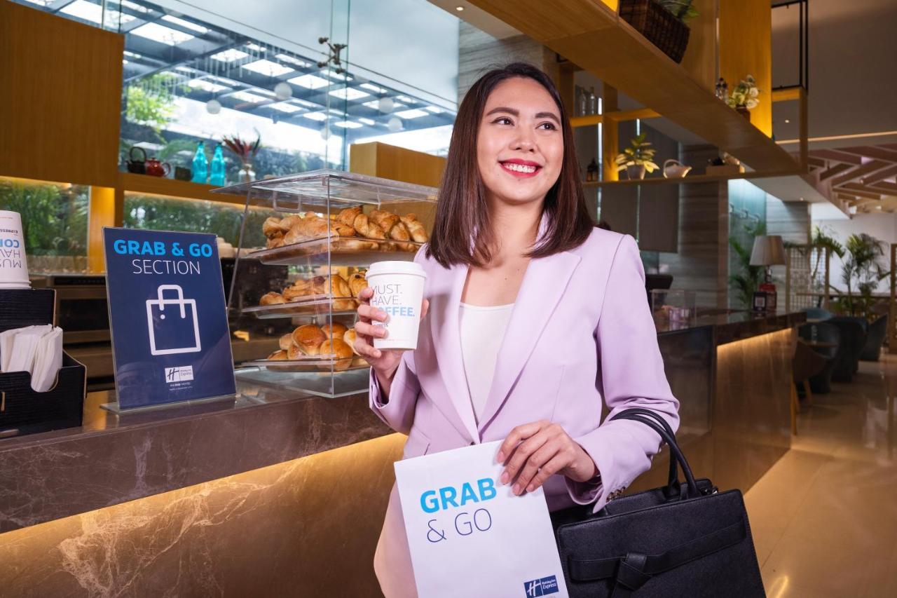 Holiday Inn Express Manila Newport City, An Ihg Hotel Paranaque City Екстер'єр фото
